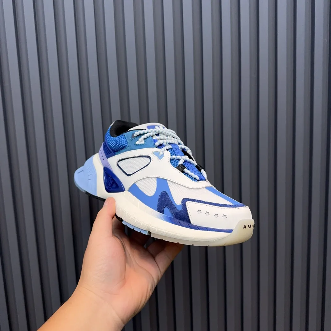 [AMIRI Amir] P: 760💰Size for couples: Female 35-40; Male 39-44; (Customized at 45.46) AMIRI Amir New Autumn and Winter Products New Autumn Latest Catwalk Couple Color Block Bread Casual Sports Shoes Series 〰 Casual fashion style full of details New generation of bone shoes popular classic upgrades Super comfortable and super popular! AUTRY is an exclusive version of AUTRY couple casual shoes from a high street brand in Los Angeles. Many celebrity Internet celebrities have the same style. Chinese new rapper Xiaobai Gali, Wang Yibo, Yang Mi and other Internet celebrity bloggers are competing for their feet. The three-dimensional molded metal logo on the side of the AJ1 shoe is on par with Nike's popular Fog. The heroic value instantly has a bit of punk rock flavor, all showing fashion sense and street style... ▪ Upper: original custom-made cowhide + original custom-made breathable mesh ▪Inner lining: original customized breathable mesh ▪Outsole: original molded two-color TPU rubber combination outsole.